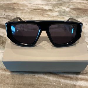 Dezi Backtrack Sunglasses with case - lightly used
